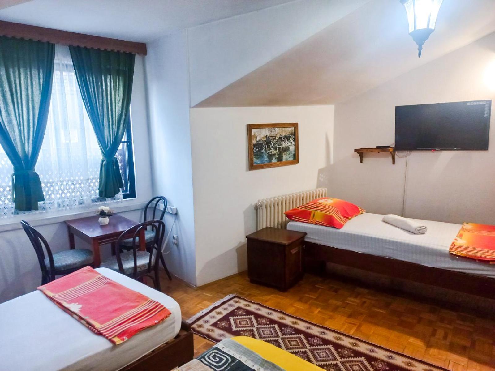Boutique Villa 84 ซาราเยโว ภายนอก รูปภาพ