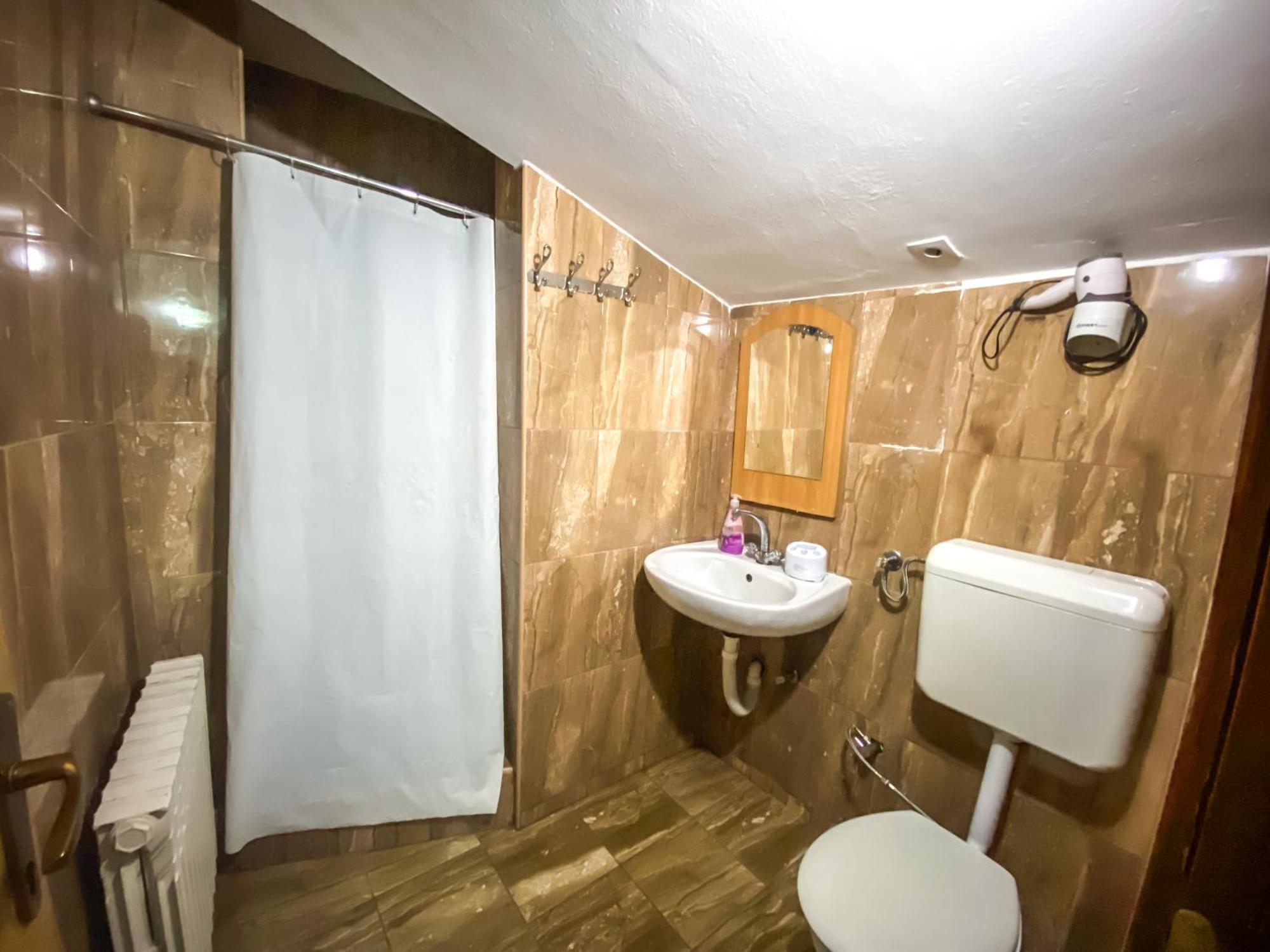 Boutique Villa 84 ซาราเยโว ภายนอก รูปภาพ